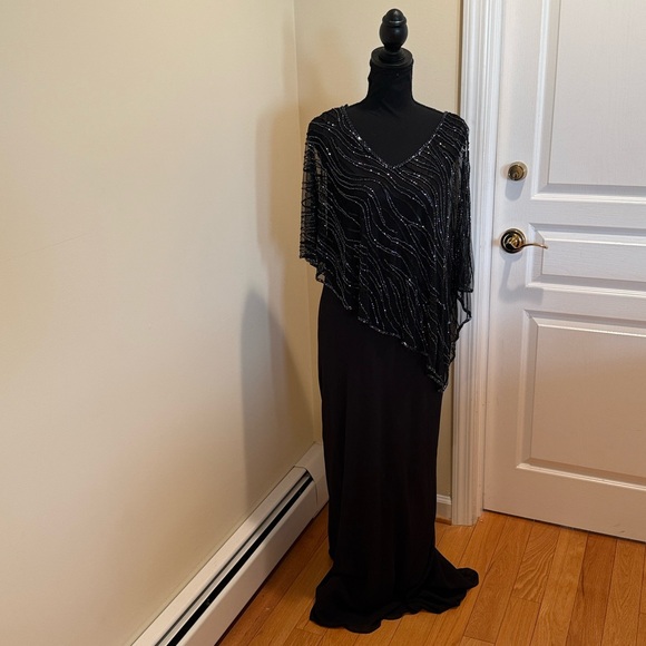 J Kara Black  Evening Dress with asymmetrical beaded overlay.new, never hemmed - Picture 4 of 16